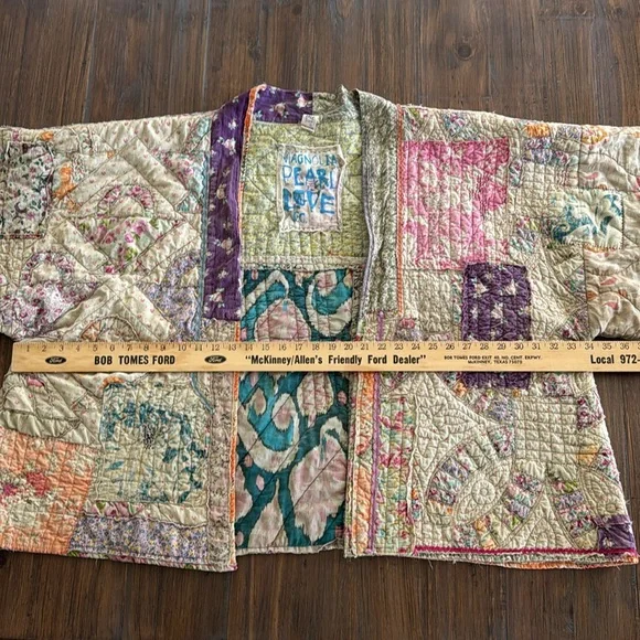 Magnolia Pearl Quilt-Work Ainika Kimono Jacket Layering Piece - Picture 12 of 14